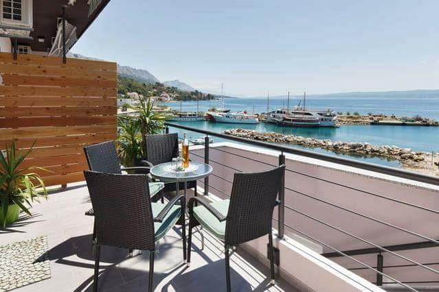 Apartments Romantica Jesenice  Exterior photo